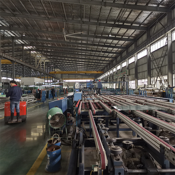 foshan nanhai ruixin glass co., ltd linia produkcyjna producenta