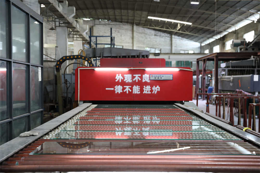 foshan nanhai ruixin glass co., ltd linia produkcyjna producenta